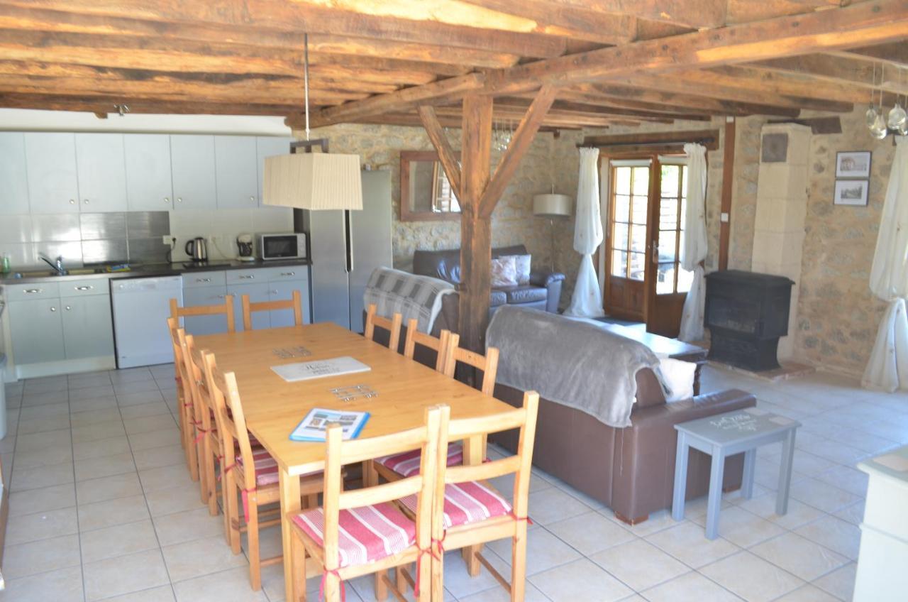 The Railway Cottage - Characterful And Comfortable Holiday Cottage Piégut-Pluviers Exterior foto